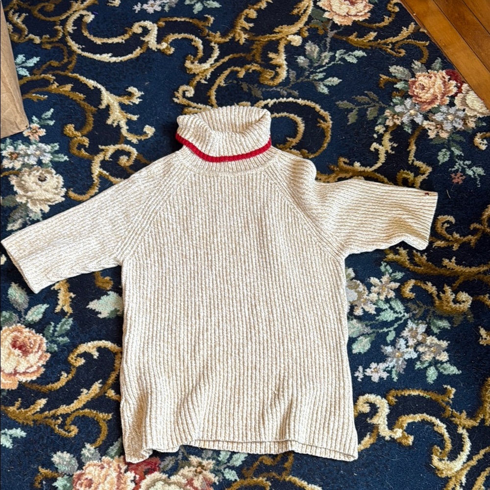 Cream Turtleneck Sweater‎ with Red Stripe